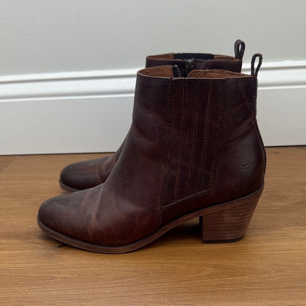 Frye Alton Leather Ankle Boots